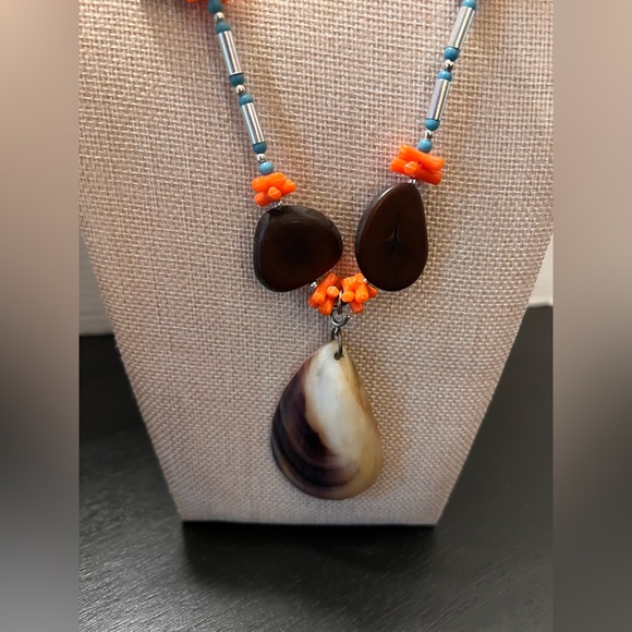 Vintage Brown Orange Shell Beaded Necklace mixed materials shell wooden chunky - Picture 4 of 6